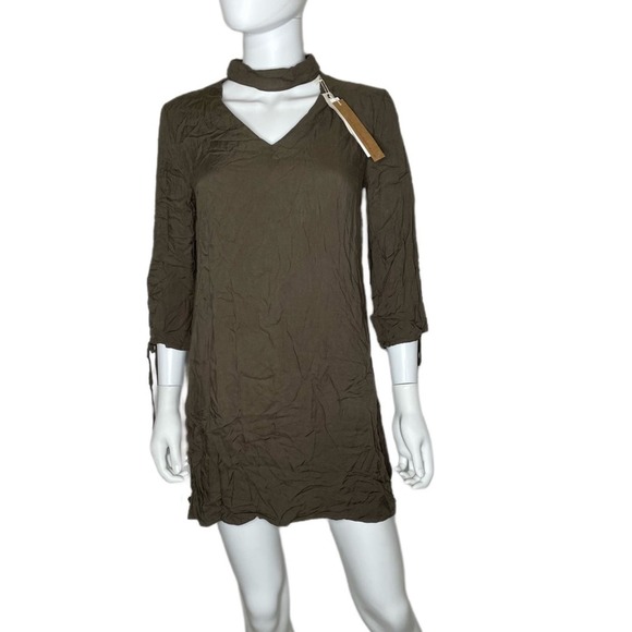 Mustard Seed Women's Olive Green Half Sleeve V-Neck Choker Mini Shift Dress sz S - Picture 2 of 4